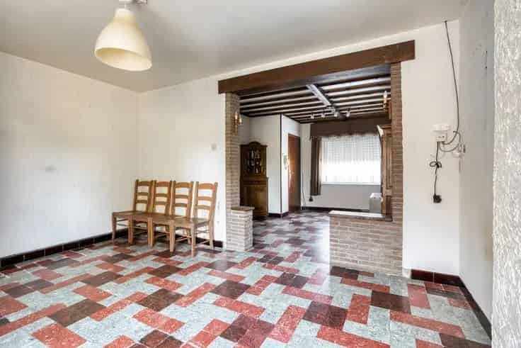 Huis Te Koop Wellen Landelijke Woning Te Renoveren Met Weide