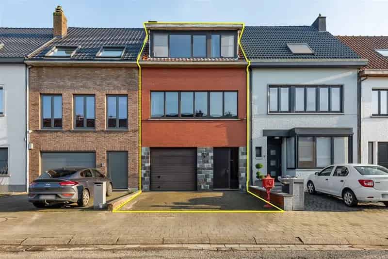 Huis te koop Lier: 3 slaapkamers, ZO-tuin, garage
