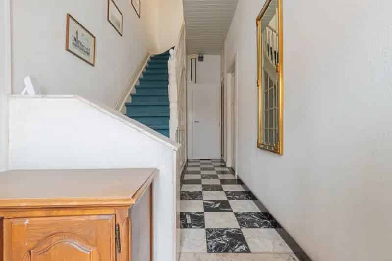 Statige woning met tuin in centrum Dendermonde