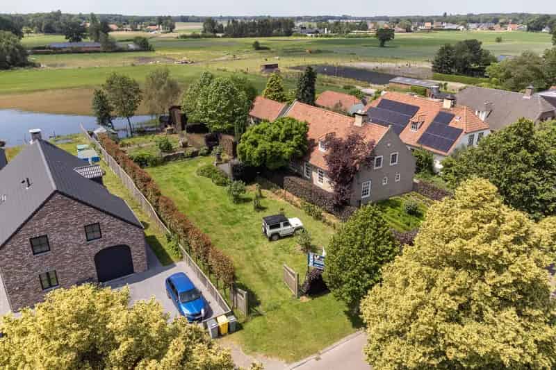 Bouwgrond te koop in Baarle-Hertog 872m²
