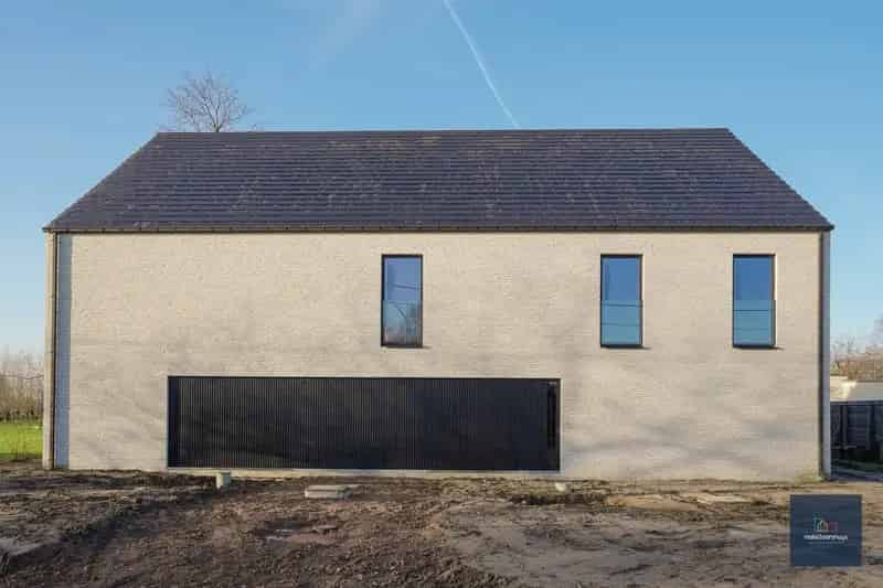 2 casco villawoningen met prachtig uitzicht en veel potentieel in Beervelde