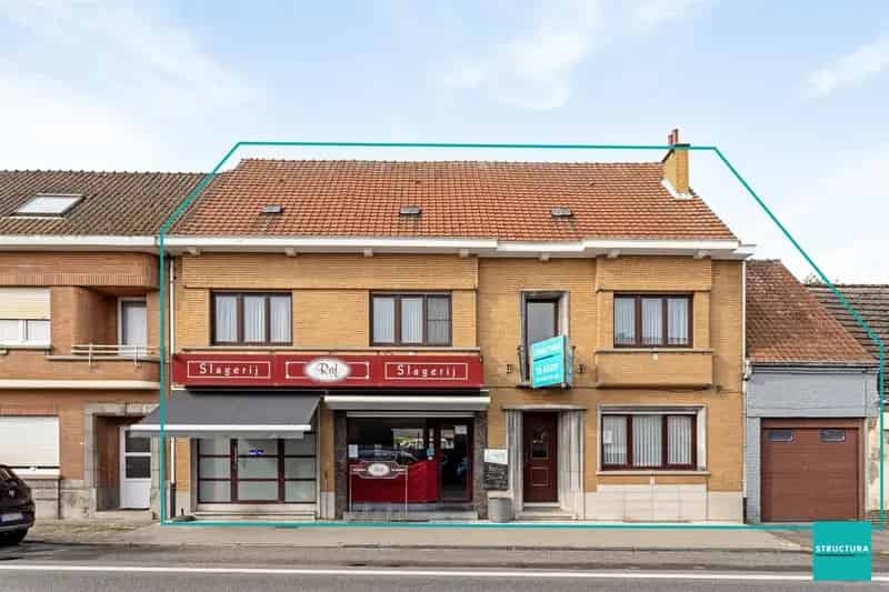 Projectgrond voor handel, woning en bouwgrond voor open bebouwing