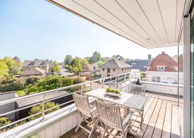 Appartement te huur Oostduinkerke 124m²  Terras 26m²  Zee Nabij