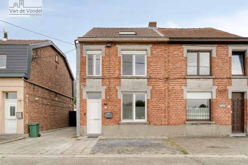 Ruime Instapklare Familiewoning Westrem