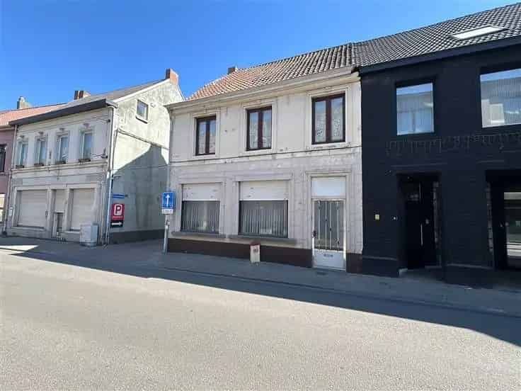 Te renoveren woning Lebbeke 4 slaapkamers garage