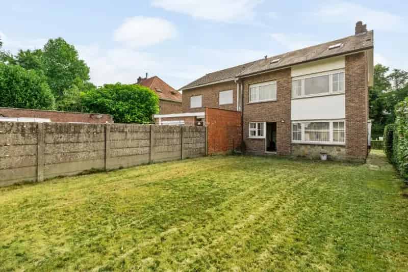Te renoveren HOB Boom 3 5 slaapkamers tuin garage