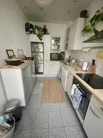 Gelijkvloers appartement te koop in Etterbeek