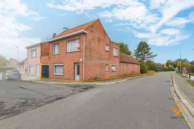 Te renoveren woning in rustige omgeving