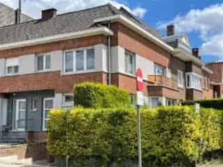 Huis te Koop Kortrijk - Rustig gelegen gezinswoning