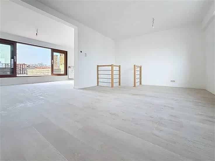 Duplex Te Koop