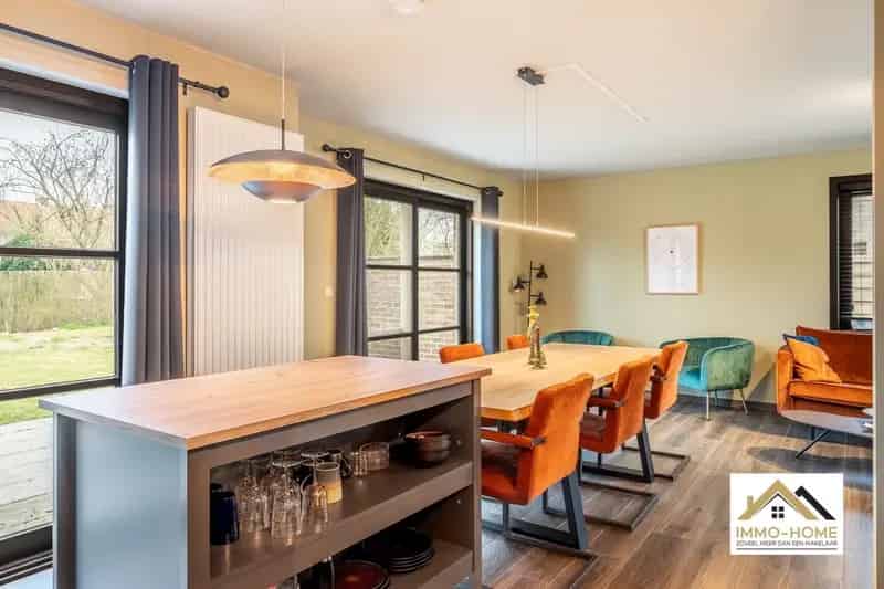 Open bebouwing in rustige woonwijk te Lochristi
