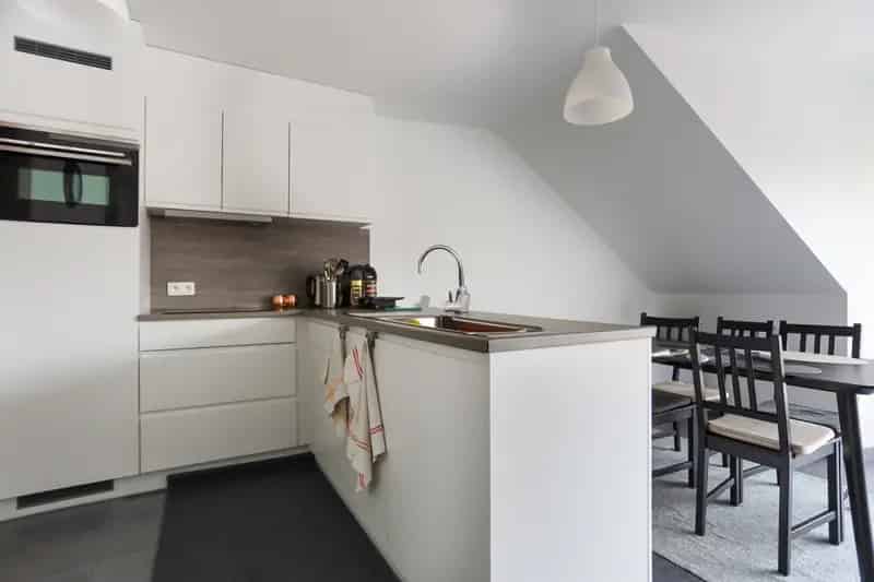 Dakappartement te huur Vrasene 2 slaapkamers terras carport