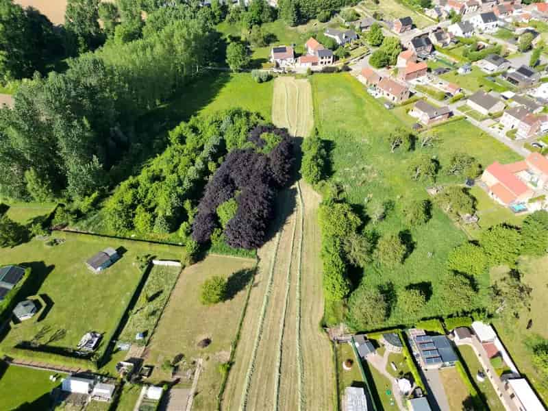 BOUWGROND GESCHIKT VOOR HALFOPEN BEBOUWING IN TONGEREN