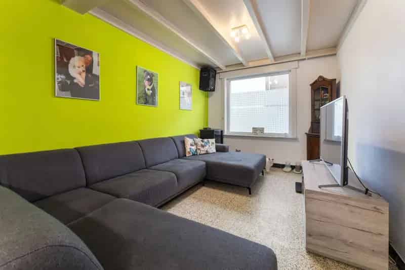 Knussige woning met 2 of 3 mogelijke slaapkamers!