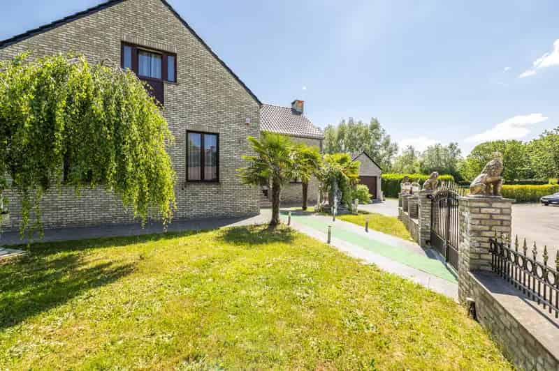 Villa te Tubize met Zwembad - Kangaroewoning mogelijk