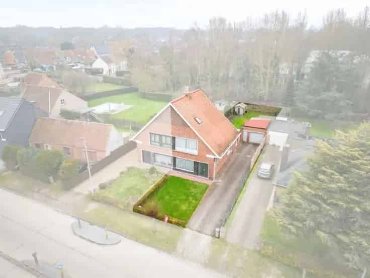 Huis Te Koop HOB 3 slaapkamers Garage 440m²