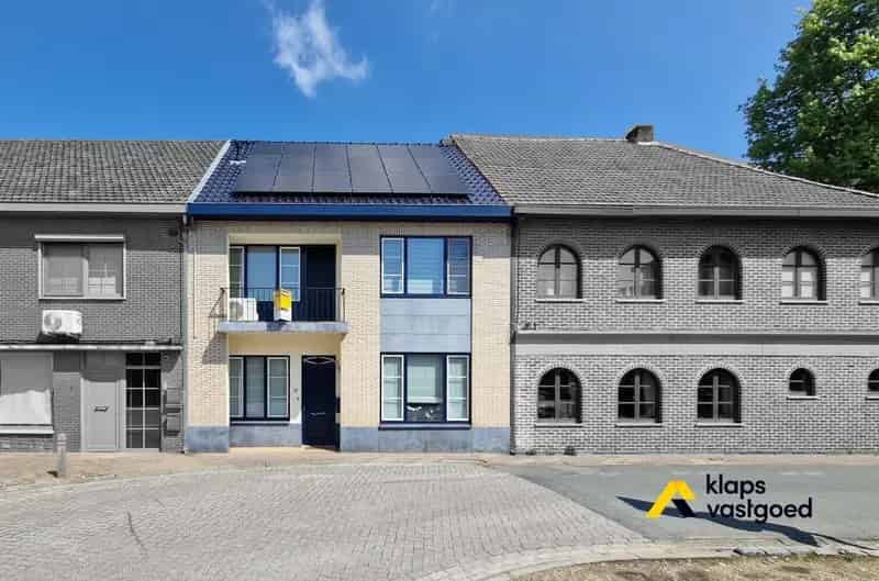 Perfect onderhouden B-label, ruime, stadswoning met 4 slaapkamers!