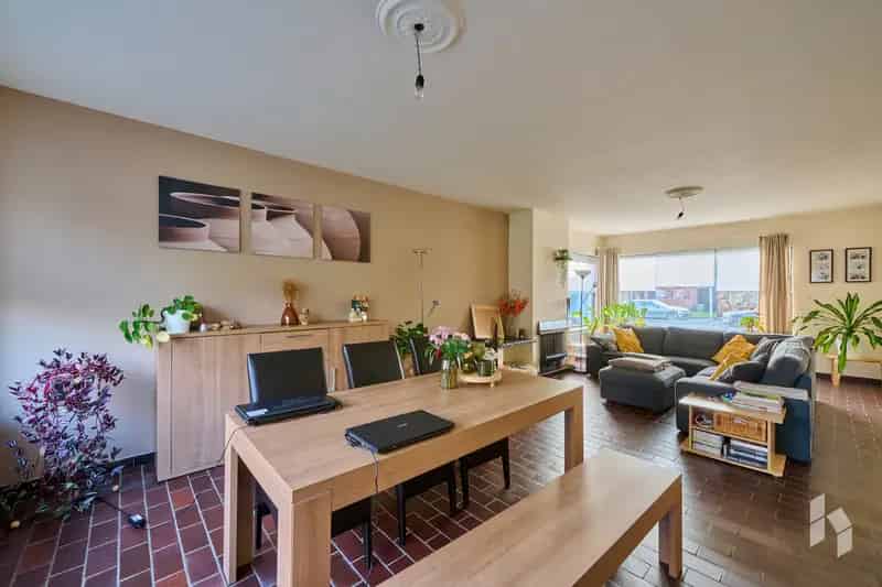 Huis te koop 4 slaapkamers rustig gelegen