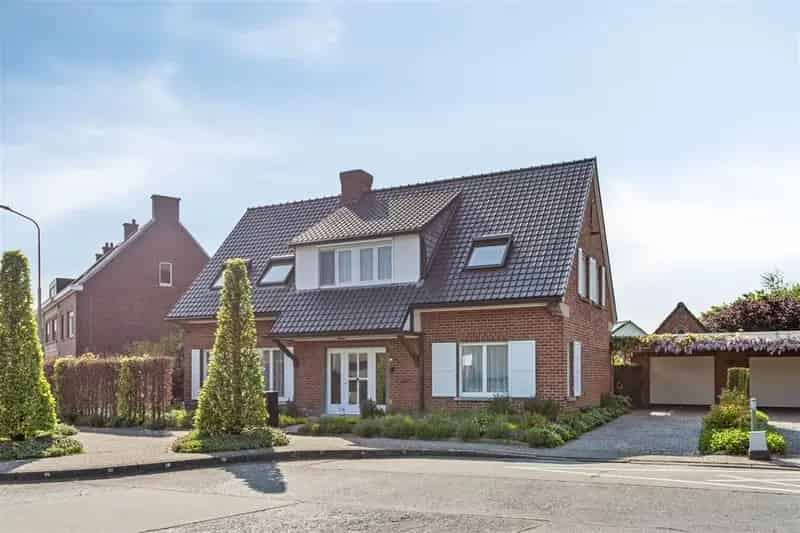 Stijlvolle woning te Bevere