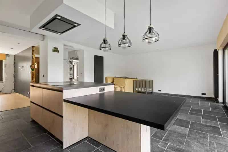 Huis te koop in Sint-Kwintens-Lennik