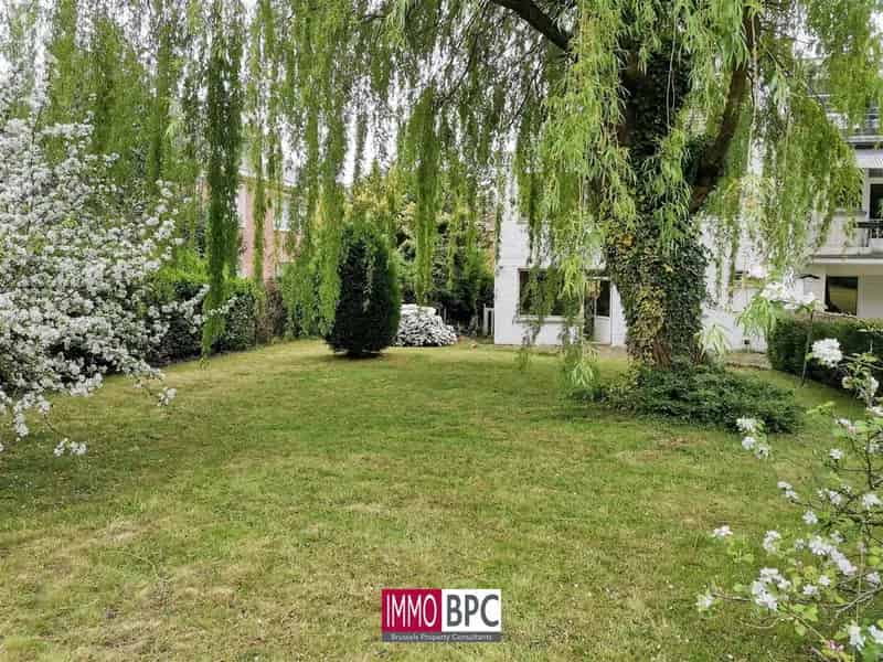 Stijlvol wonen in  Anderlecht – ruimte, rust en karakter