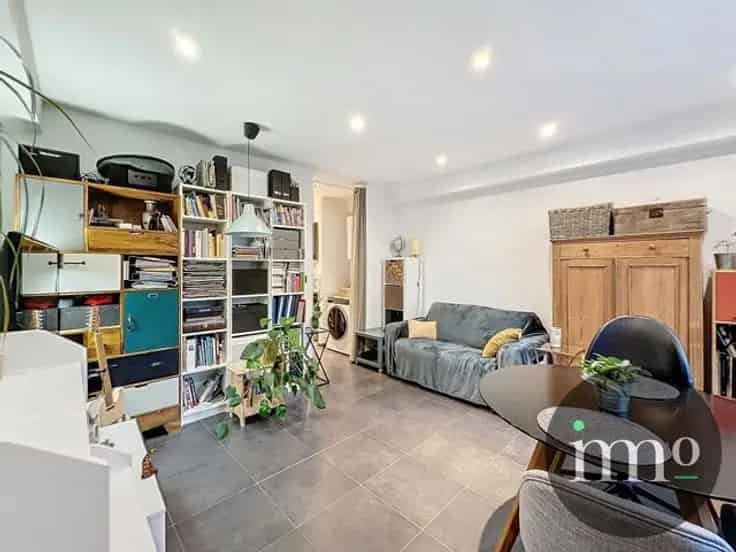 Studio Te Koop