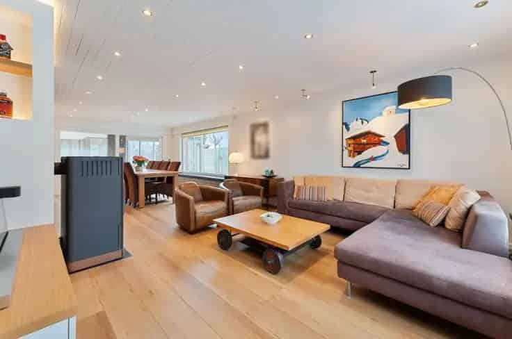 Huis Te Koop Gullegem: Ruime Gezinswoning met Zolder en Tuin