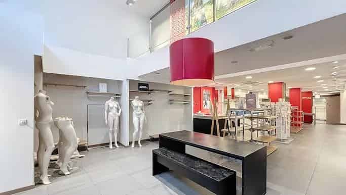 Handelspand te huur in Boterstraat 13, Ieper - Dewaele