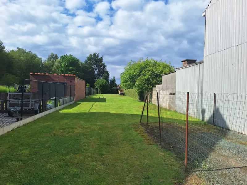 Bouwgrond voor HOB nabij de belangrijke invalswegen
