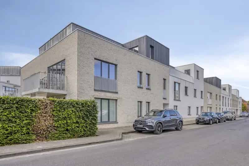 Gelijkvloers Appartement te Huur St-Michiels 2 Slaapkamers