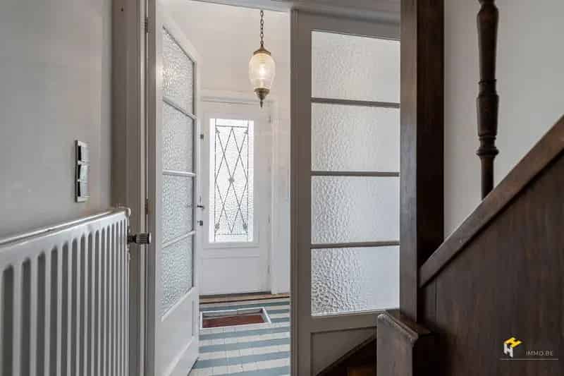 Te moderniseren bel-etage woning 175m2 4 slaapkamers Deurne