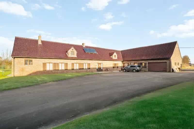 Villa te koop in Staden