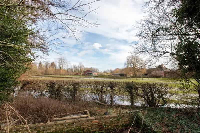 Centraal gelegen bouwgrond van circa 695m²