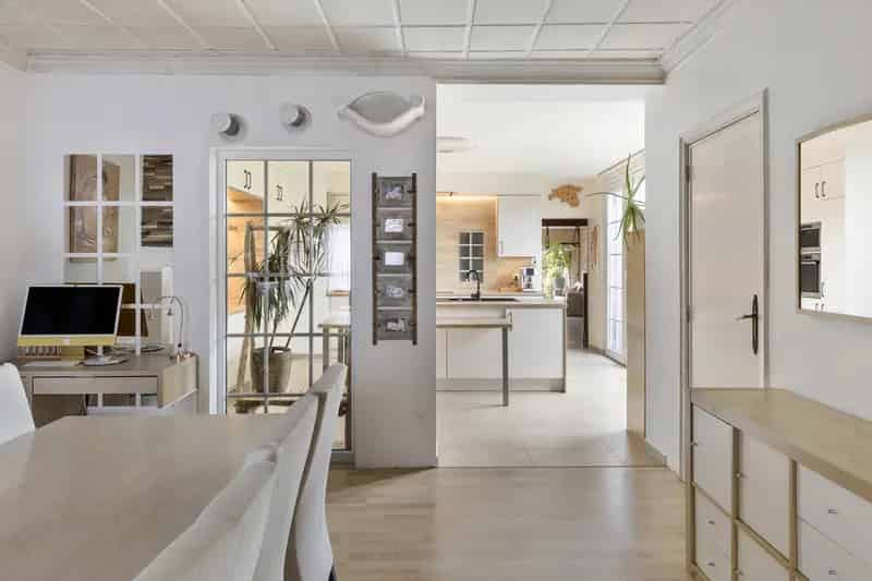 Grote gezinswoning 5 slaapkamers tuin zonnepanelen