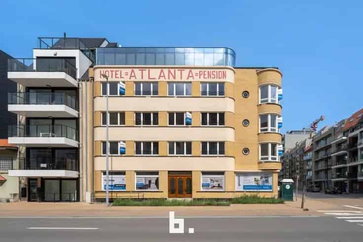 Huis Te Koop: Karaktervol Appartement met Vintage Retrostijl