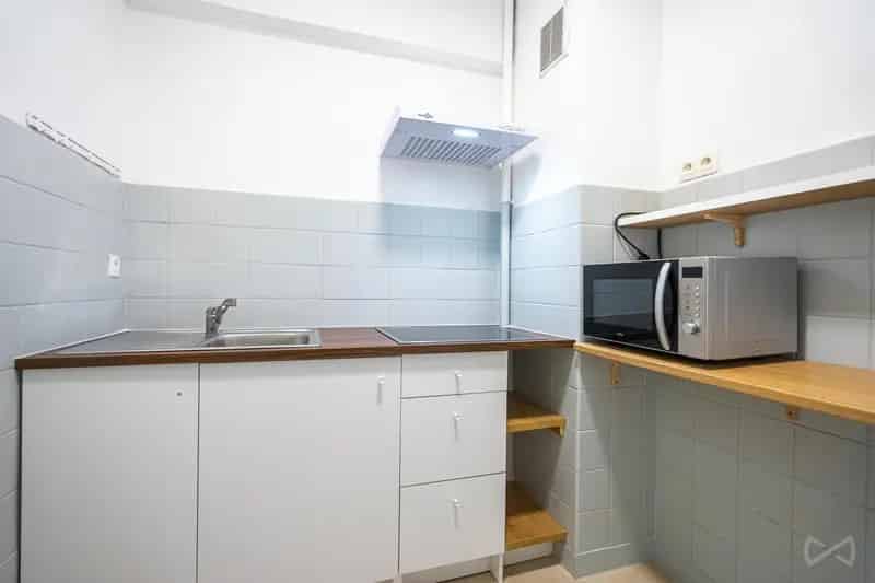 Appartement met één slaapkamer in Schaerbeek