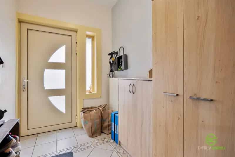 Instapklare woning met 5/6 slpk in het centrum!
