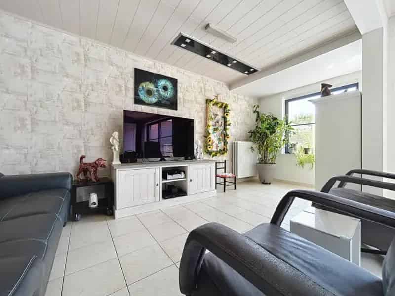 Huis te huur 4 slaapkamers, Energiezuinig, Stad, Garage