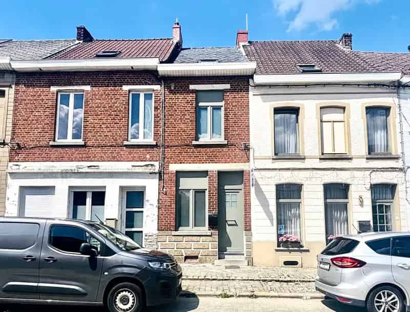 Huis te huur 2 slaapkamers terras recent gerenoveerd
