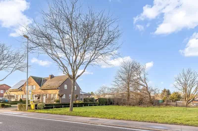 Bouwgrond voor open bebouwing op 8a 26ca