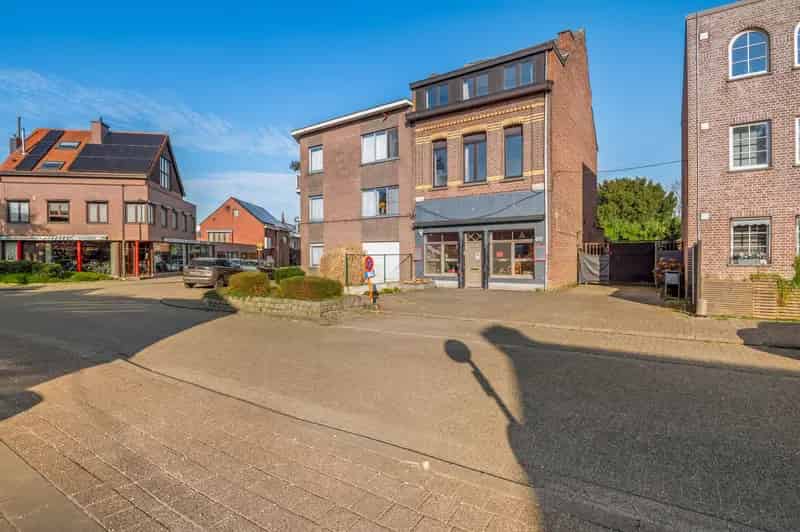 Ruime woning (285m²) met mogelijkheden op toplocatie!