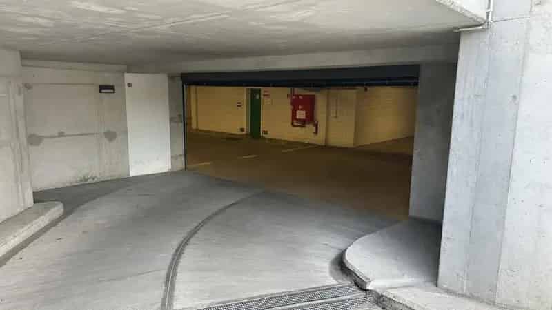 Parking W34 - P26