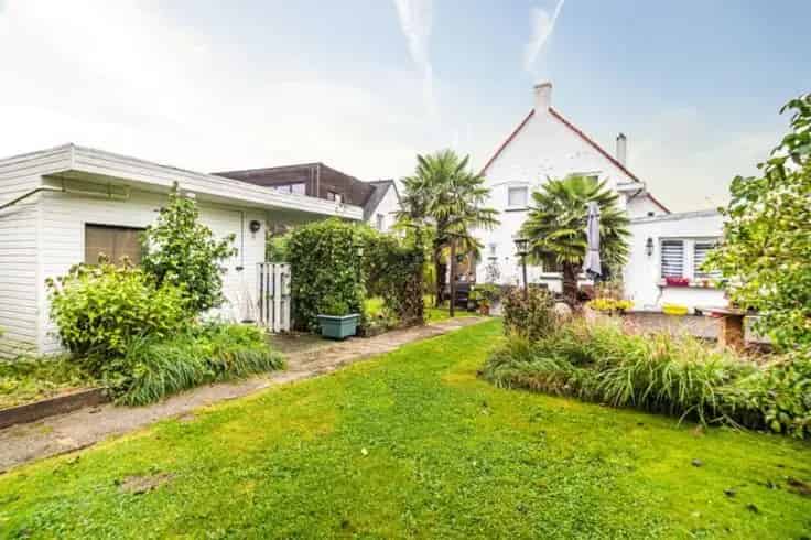 Huis te koop
