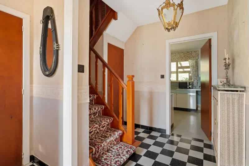 4-gevelwoning met potentieel in Meise te koop!
