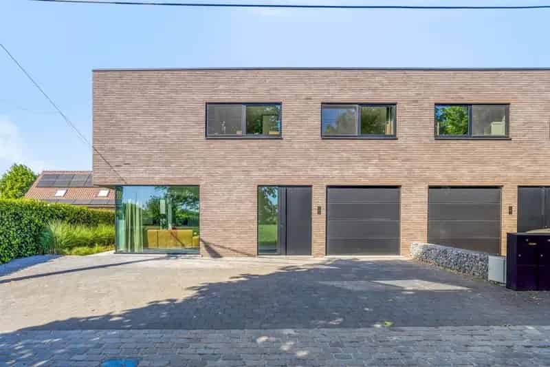 Huis te huur Nevele: Ruime gezinswoning 5 slaapkamers