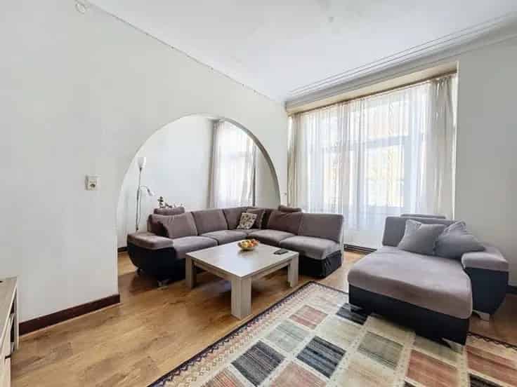 Duplex Te Koop