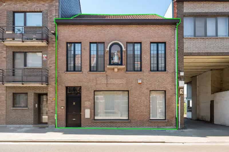 Ruime woning met polyvalente (kantoor)ruimte & tuin te Lier!