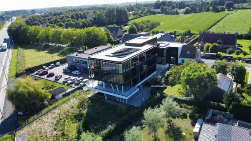 Nieuwbouw kantoorruimte te huur in Roeselare