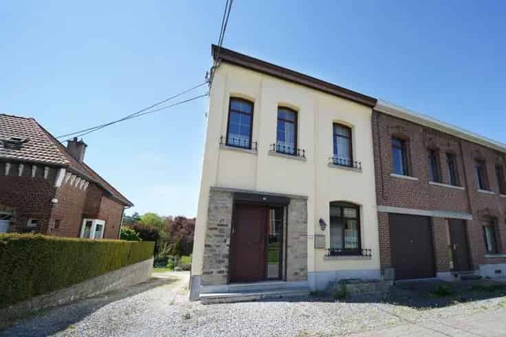 Huis Te Koop: Gelijkvloers, 3 slaapkamers, tuin, dubbele beglazing