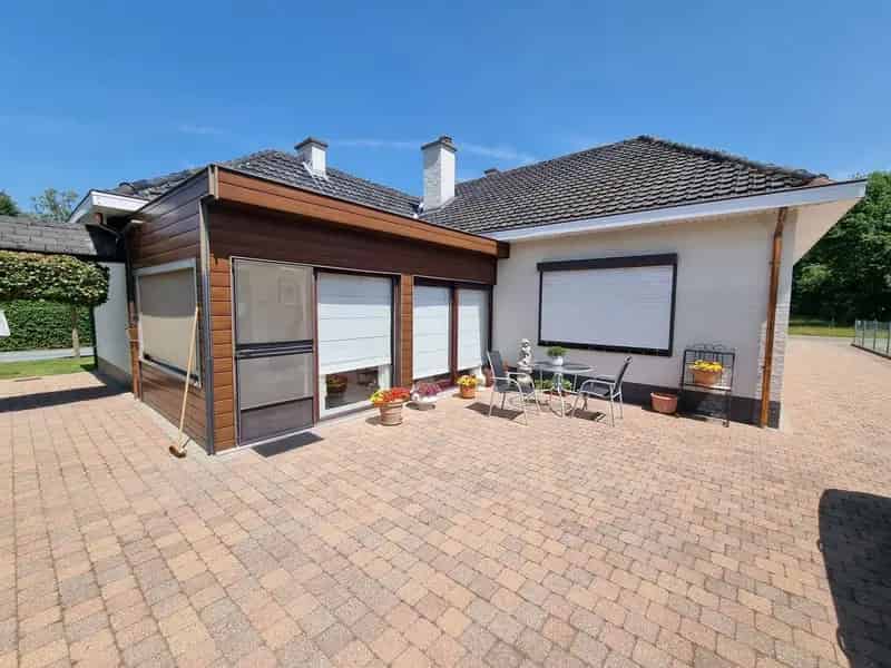 Uitstekend gelegen woonhuis op een prachtig perceel van ca. 15a